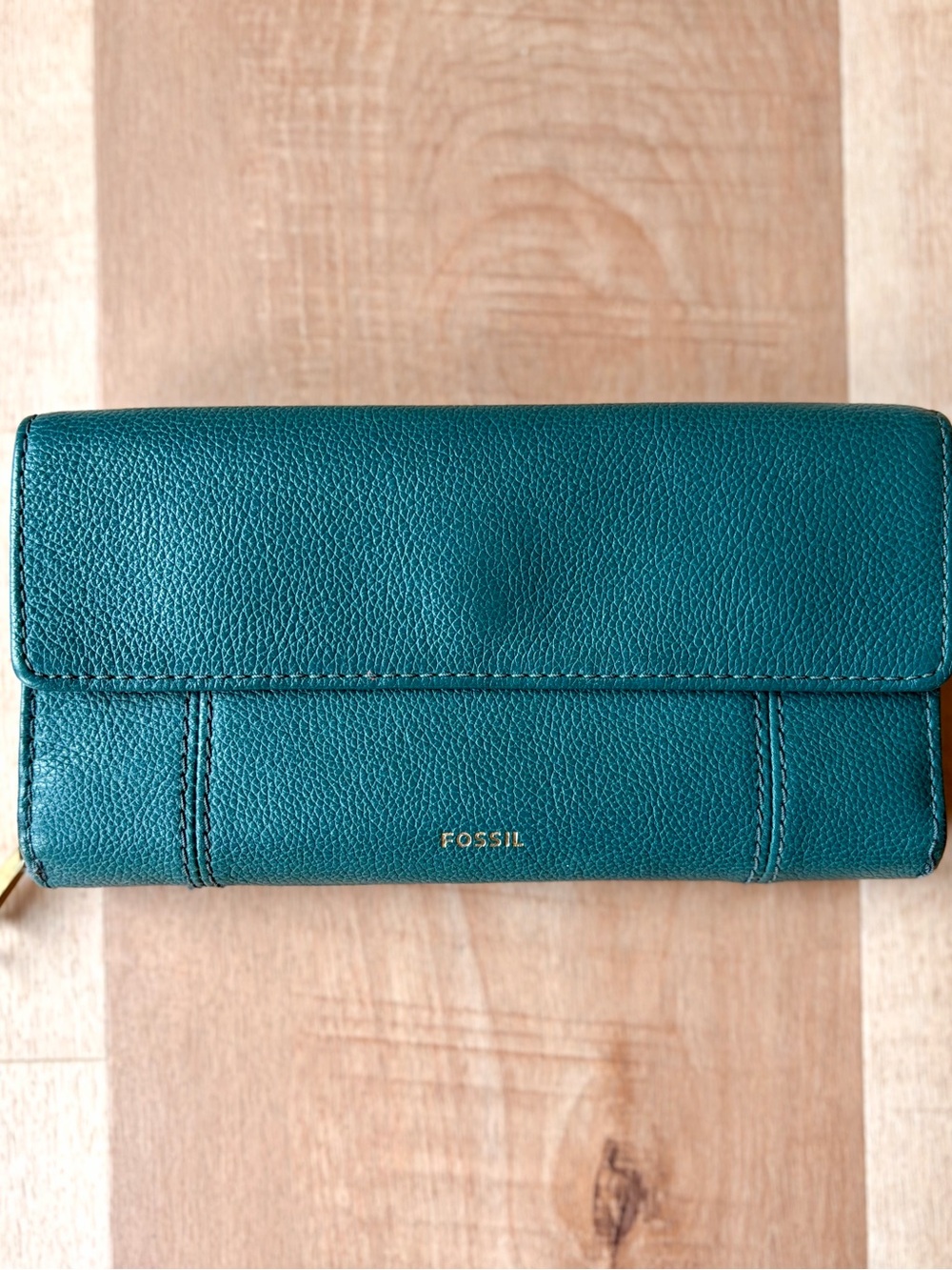 Fossil Teal Jori Pebbled Leather RFID Flap Clutch Wallet